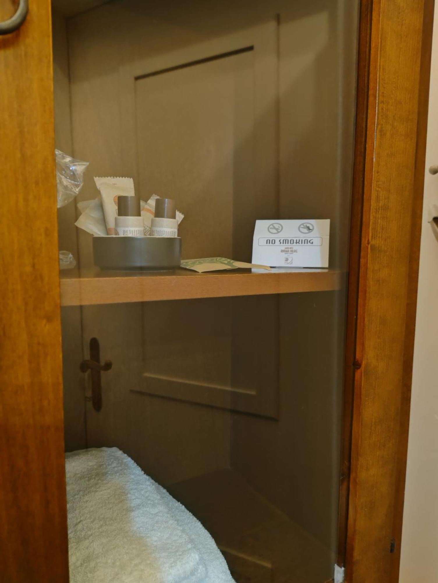Bilocale Climatizzato A 850M Dalla Spiaggia Casa Katia マリーナ・ディ・マッサ 部屋 写真